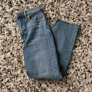 NWT Everlane Way High Distressed Women’s Jeans in Light Blue Wash